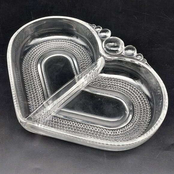 Vintage Duncan Miller Clear Glass Heart-Shaped Divided Dish Bowl - Picture 3 of 6